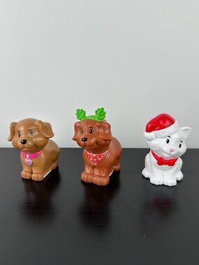 Fisher Price Little People Lot of 3 Pets Reindeer Dog Santa Cat Puppy Figurines